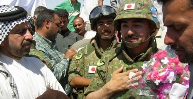 イラク活動日報が面白いと話題 過酷な現地の活動の中でも明るく生活する日常を綴った日誌に共感 自衛隊との距離が縮まった 政治知新